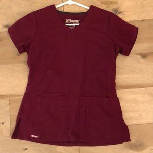 Grey’s Anatomy Active-wine-small scrub top